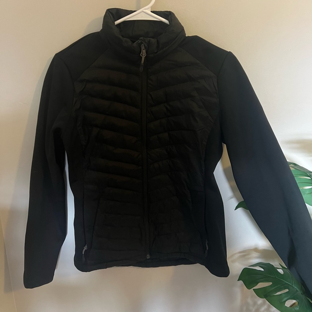 women’s puffer jacket